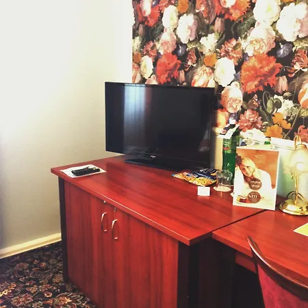 Chateau Monty מלון