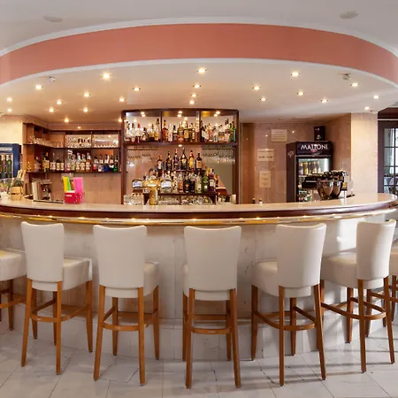 Hotel Chateau Monty