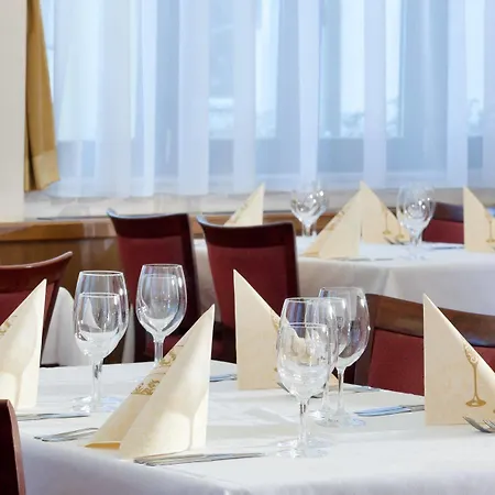 Chateau Monty 4* Маріанські Лазні