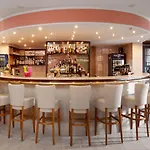 Ξενοδοχείο Chateau Monty
