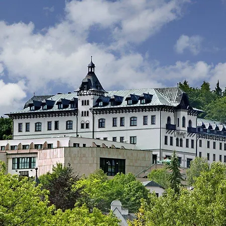 Chateau Monty Hotel