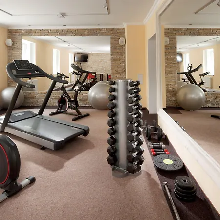 Chateau Monty Hotel 4*