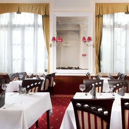 Hotel Chateau Monty 4*