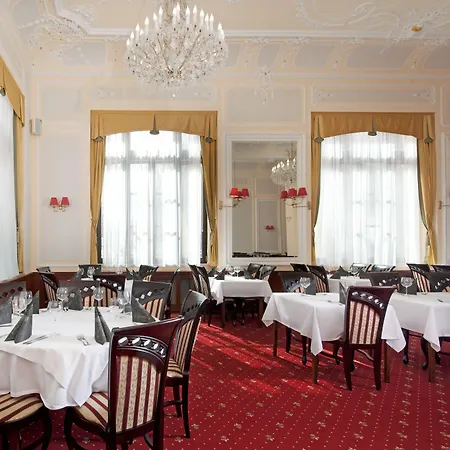 Chateau Monty ホテル