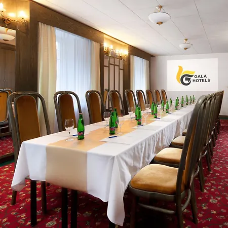 Chateau Monty Hotel