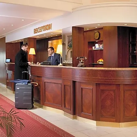 Chateau Monty Hotel 4*
