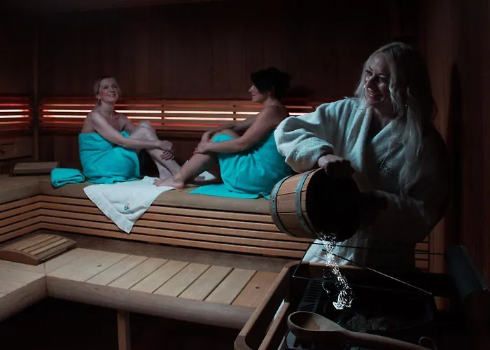 Hotel Chateau Monty 4*